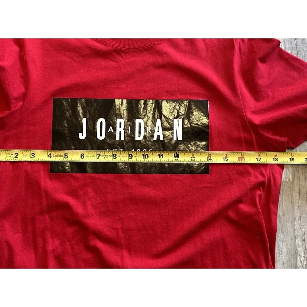 Rare Air Jordan T-Shirt Mens Small Red Cotton Box Logo Crew Neck‎ CJ9624-687
